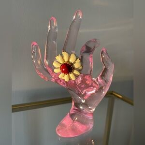 Vintage Flower Ring  🌸